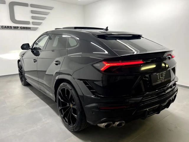 Lamborghini Urus S