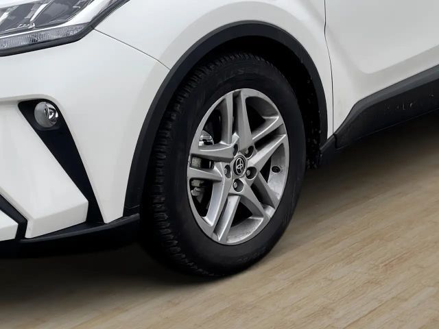 Toyota C-HR Flow