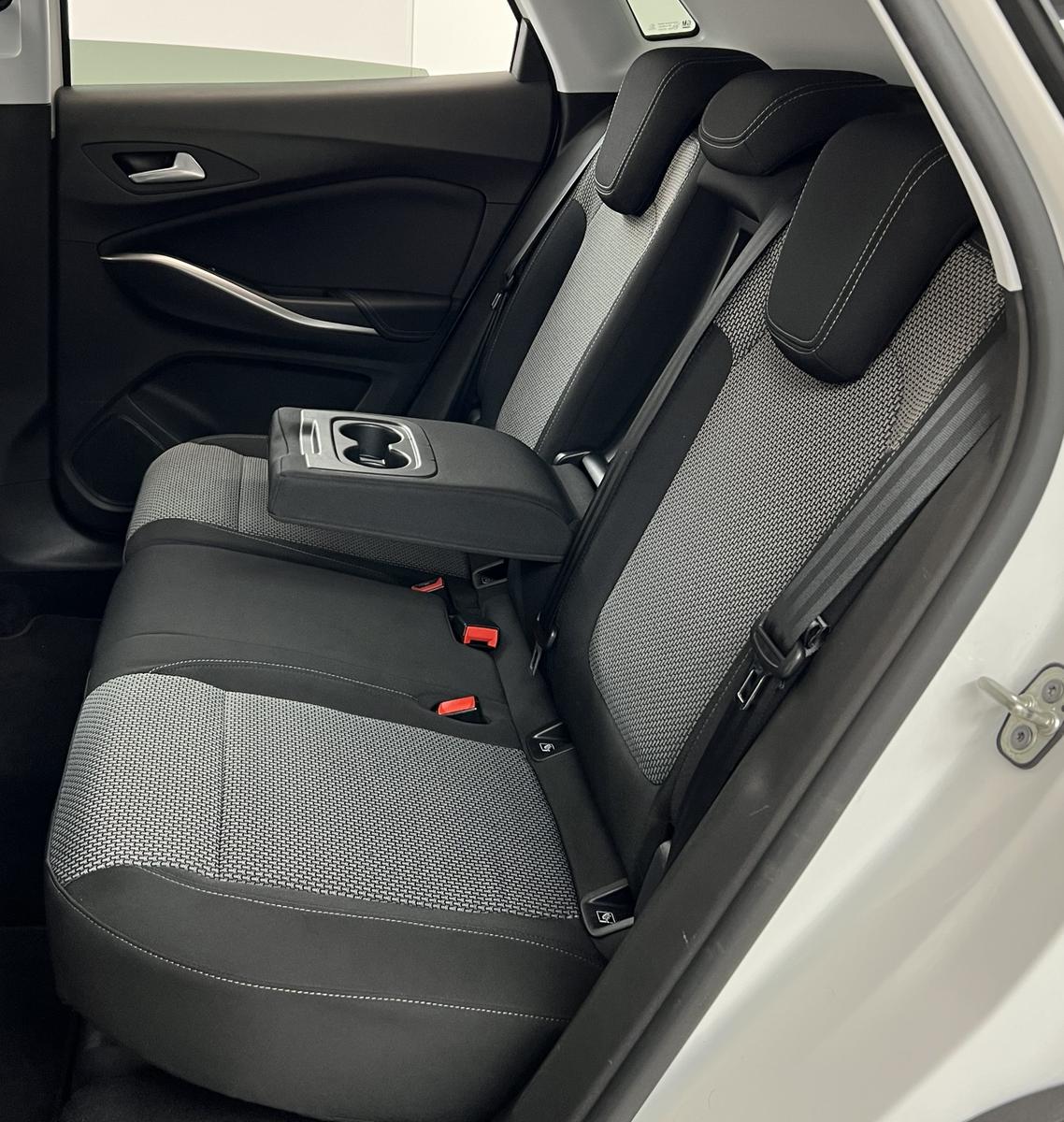 Opel Grandland X Grandland X Busi. Ed.*1,2-96kW*NAVI*SH*TEMP*EU6d