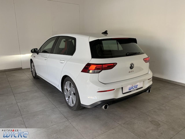 Volkswagen Golf 2.0 TSI GTI