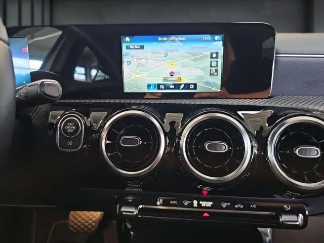 Mercedes-Benz A 200 Style