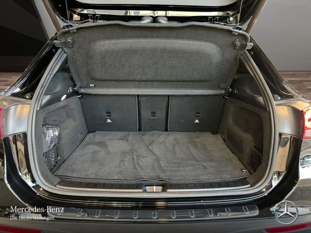 Mercedes-Benz EQA 300 4MATIC AMG Line