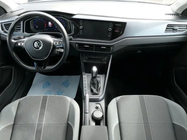 Volkswagen Polo DSG Highline