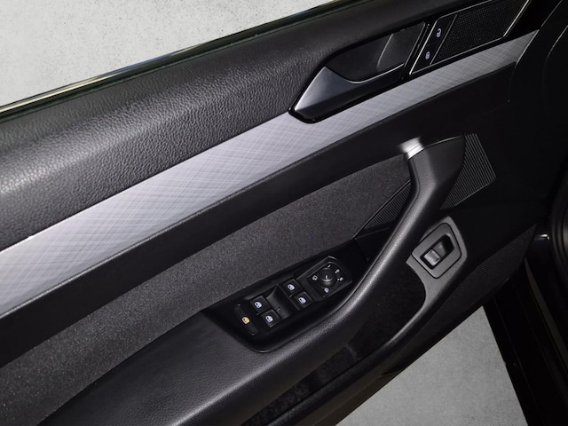 Volkswagen Passat 1.5 TSI Business DSG Variant