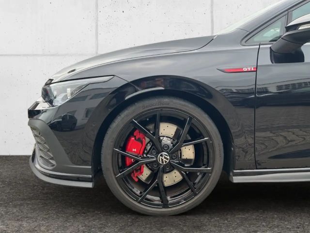 Volkswagen Golf 2.0 TSI Golf VIII