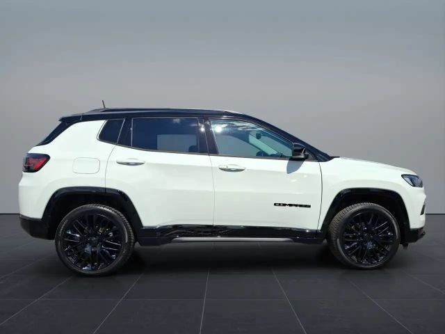 Jeep Compass Hybrid