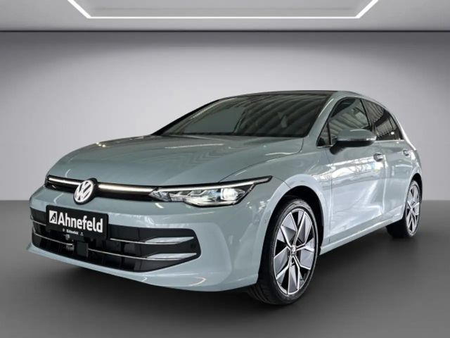 Volkswagen Golf 1.5 eTSI DSG Golf VIII Style