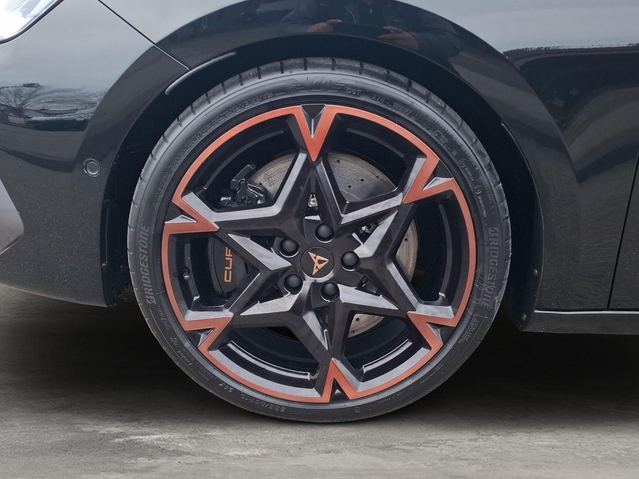 Cupra Leon 2.0 TSI 4Drive Sportstourer VZ