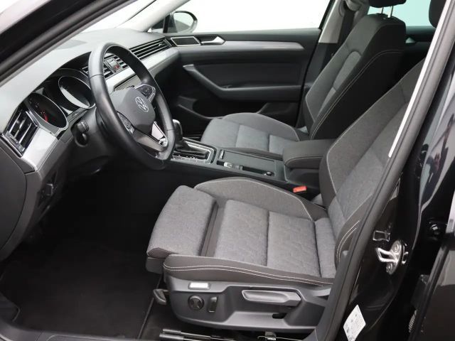Volkswagen Passat 1.5 TSI Business DSG Variant