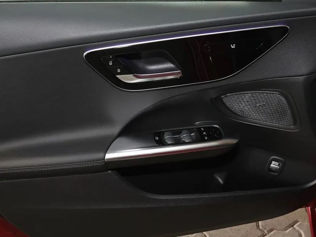 Mercedes-Benz C 180 Sedan