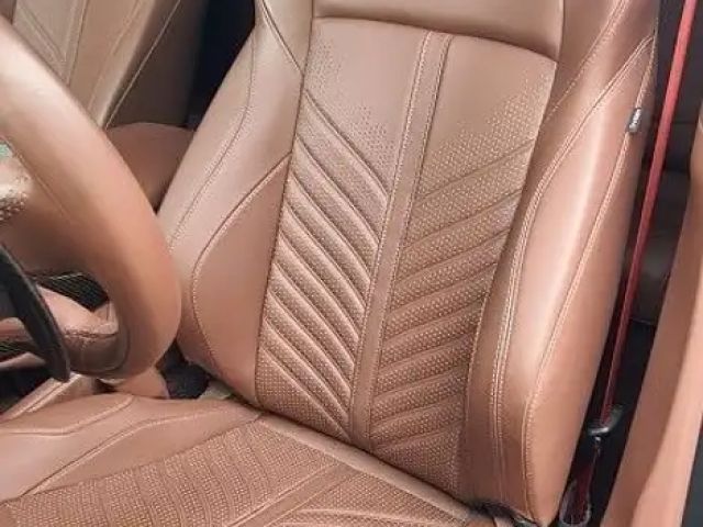 Aston Martin DBX 707/ Standheizung/ Tow Bar/UPE 306€!