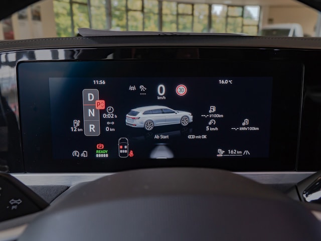 Volkswagen Passat R-Line eHybrid