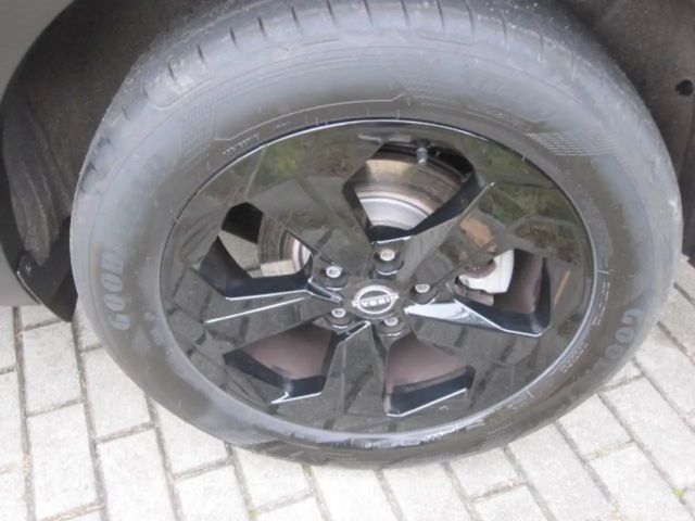 Nissan Qashqai Black Edition