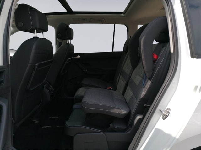 Volkswagen Touran 1.5 TSI DSG R-Line