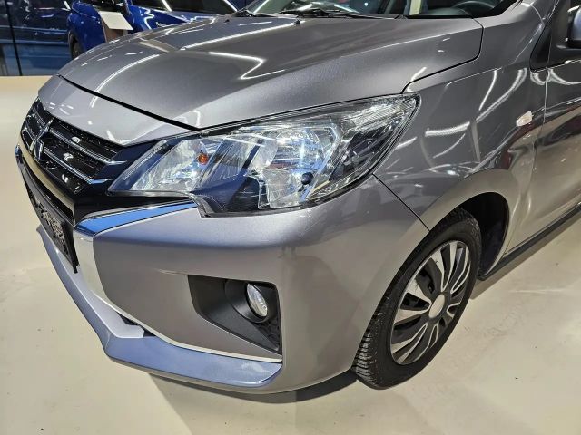 Mitsubishi Space Star Inform Star