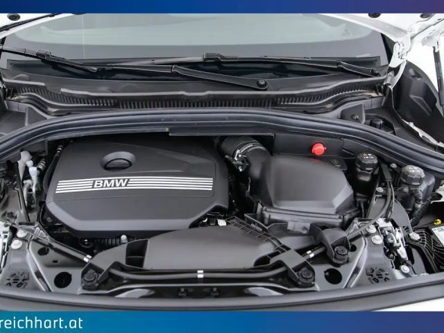 BMW 220 220i Active Tourer Sedan