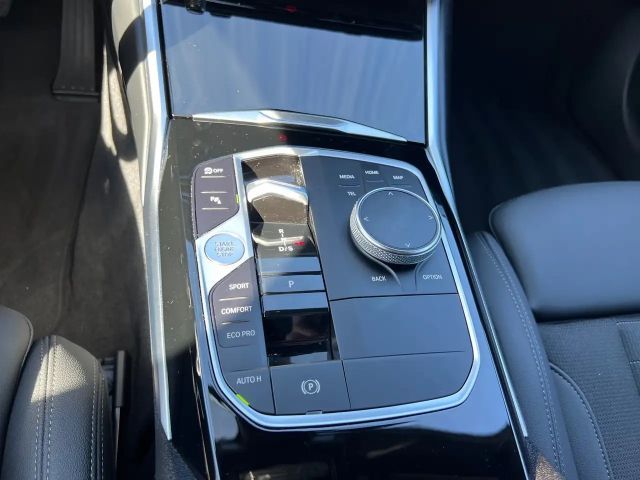 BMW 320 320d Touring