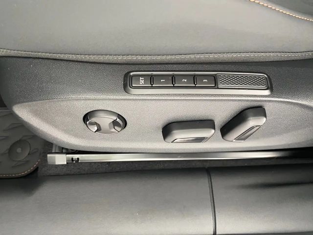 Cupra Terramar 1.5 e-Hybrid VZ