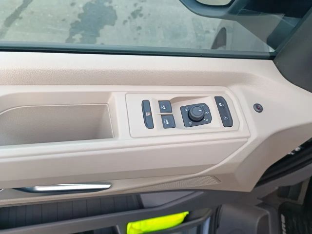 Volkswagen Multivan DSG T7