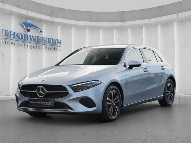 Mercedes-Benz A 180 Hatchback Progressive