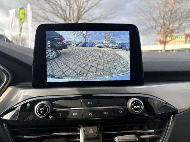 Ford Kuga Plug in Hybrid Titanium X