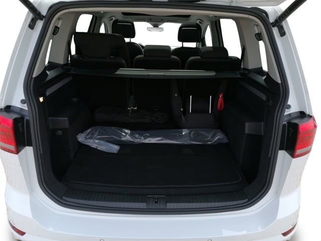 Volkswagen Touran 1.5 TSI DSG R-Line