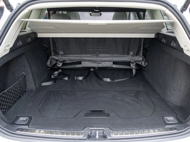 Volvo V60 Cross Country AWD Ultimate