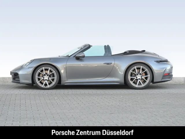 Porsche 992 Cabrio Carrera Turbo
