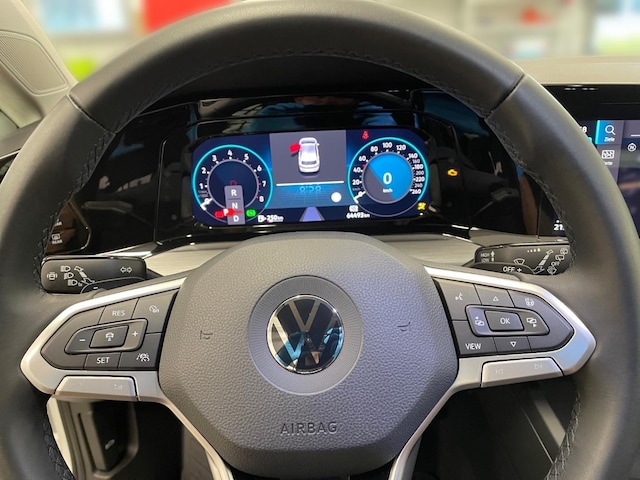 Volkswagen Golf 2.0 TSI Golf VIII