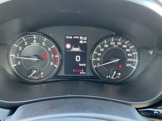 Suzuki S-Cross Flash