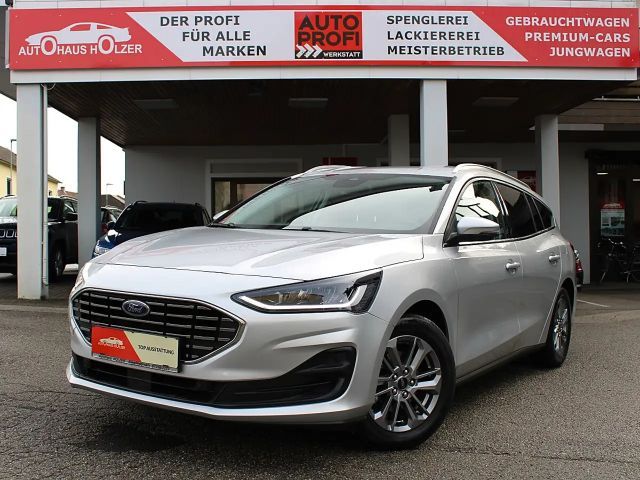 Ford Focus Titanium Wagon