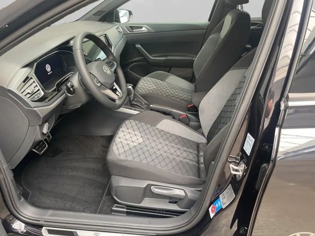 Volkswagen Polo 1.0 TSI DSG R-Line
