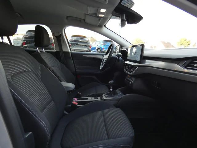 Ford Focus Titanium Wagon