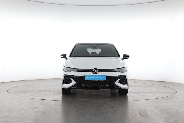 Volkswagen Golf 2.0 TSI DSG Golf VIII