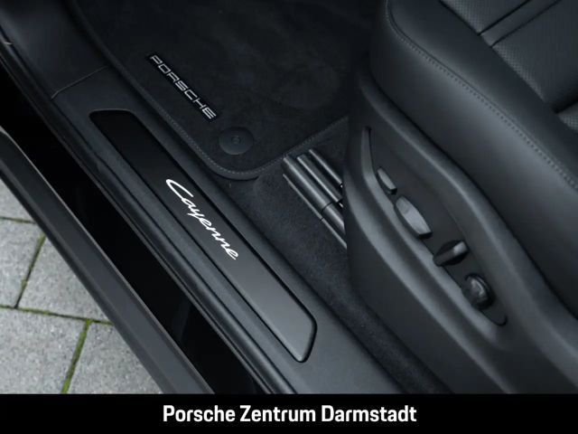 Porsche Cayenne Black Edition