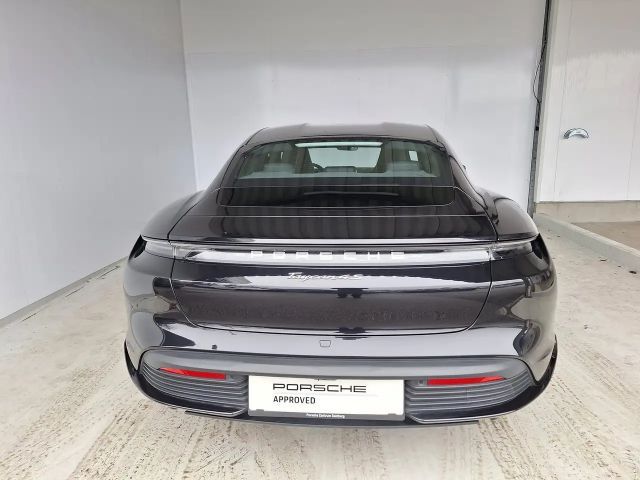 Porsche Taycan 4S