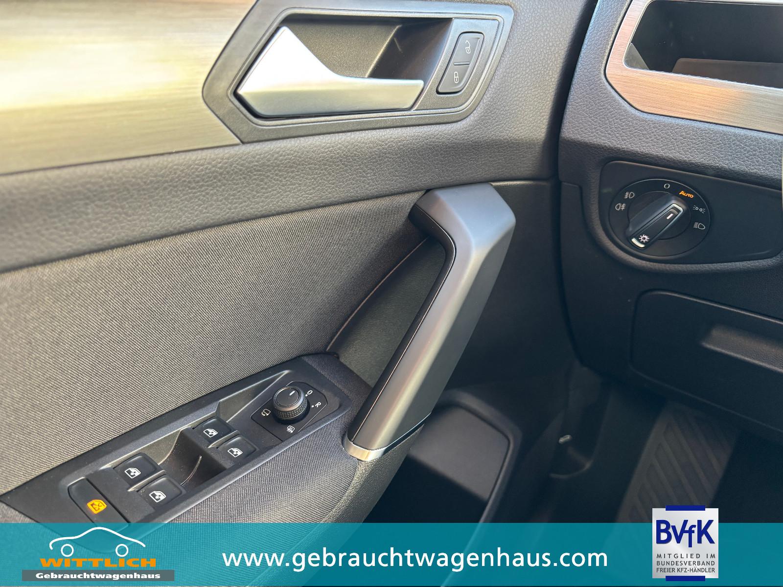 Volkswagen Touran 1.5 TSI DSG