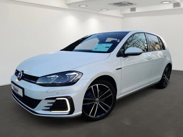 Volkswagen Golf DSG GTE Golf VII
