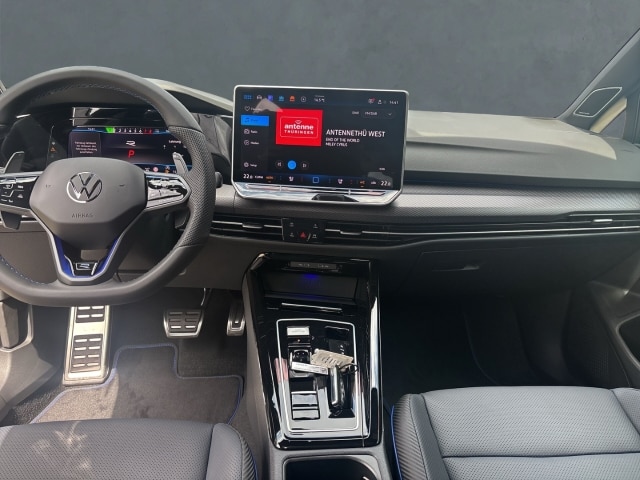 Volkswagen Golf 2.0 TSI Golf VIII