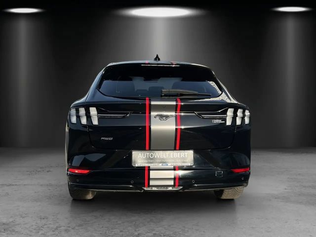 Ford Mustang Mach-E AWD