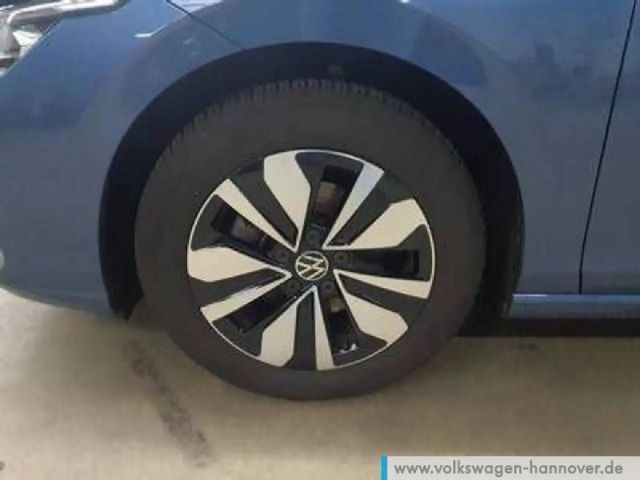 Volkswagen Golf 1.5 TSI Golf VIII