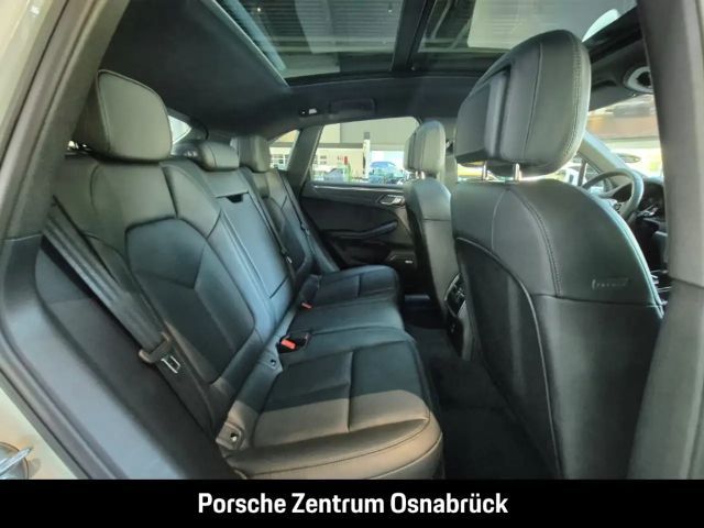 Porsche Macan Pano AHK Luft 20-Zoll BOSE 14-Wege Surround View B