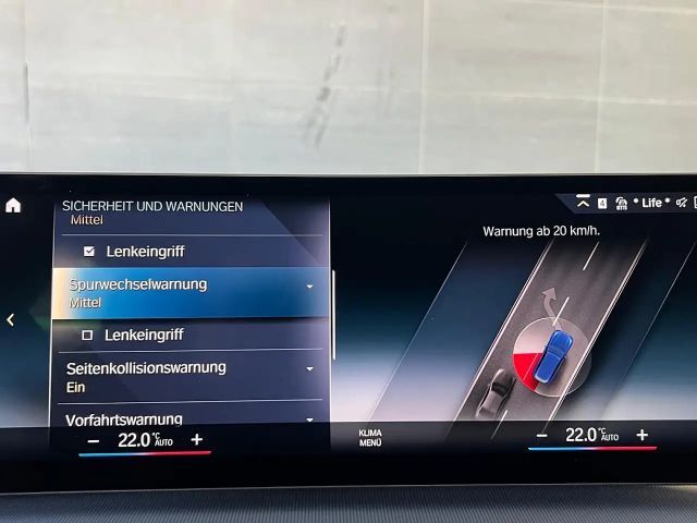 BMW 320 320d M-Sport Touring xDrive