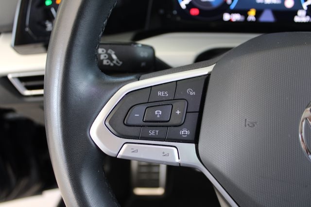 Volkswagen Golf Move1.5 TSI LED+Navi+ACC+App-Connect