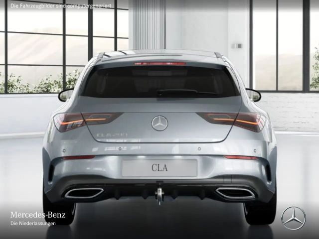 Mercedes-Benz CLA 200 AMG Line