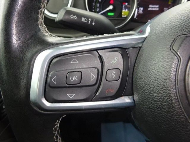 Jeep Wrangler Sahara