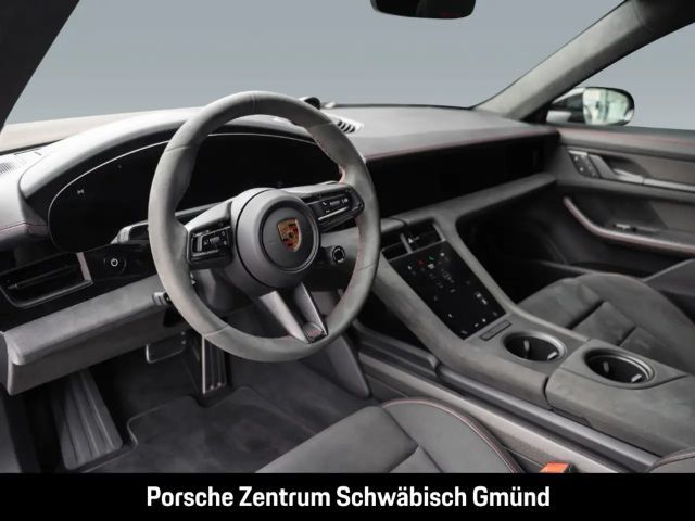 Porsche Taycan GTS Sport Turismo