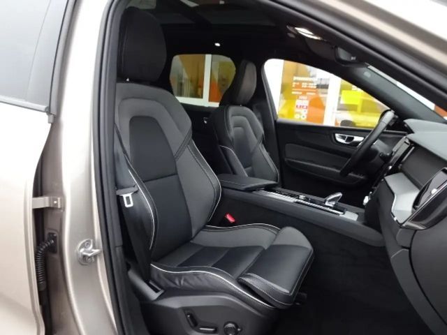 Volvo XC60 AWD Dark Ultimate