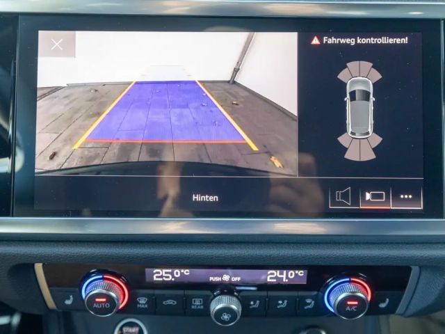 Audi Q3 35 TFSI S-Line