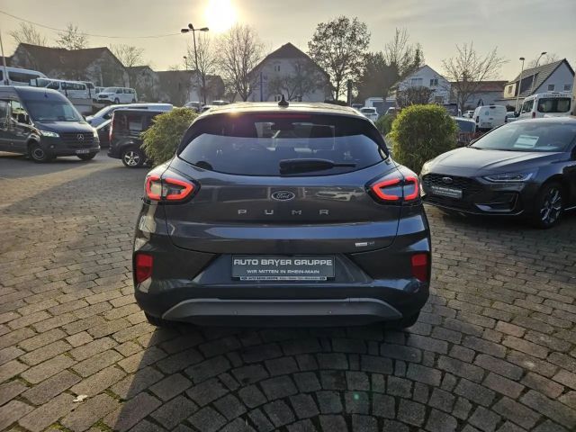 Ford Puma EcoBoost Titanium